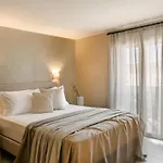 Hotell Nomade Agora - Town Centre, Kefalonia - Private Balconies *